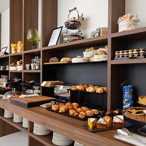 **** Hotel B21 Lifestyle Italia